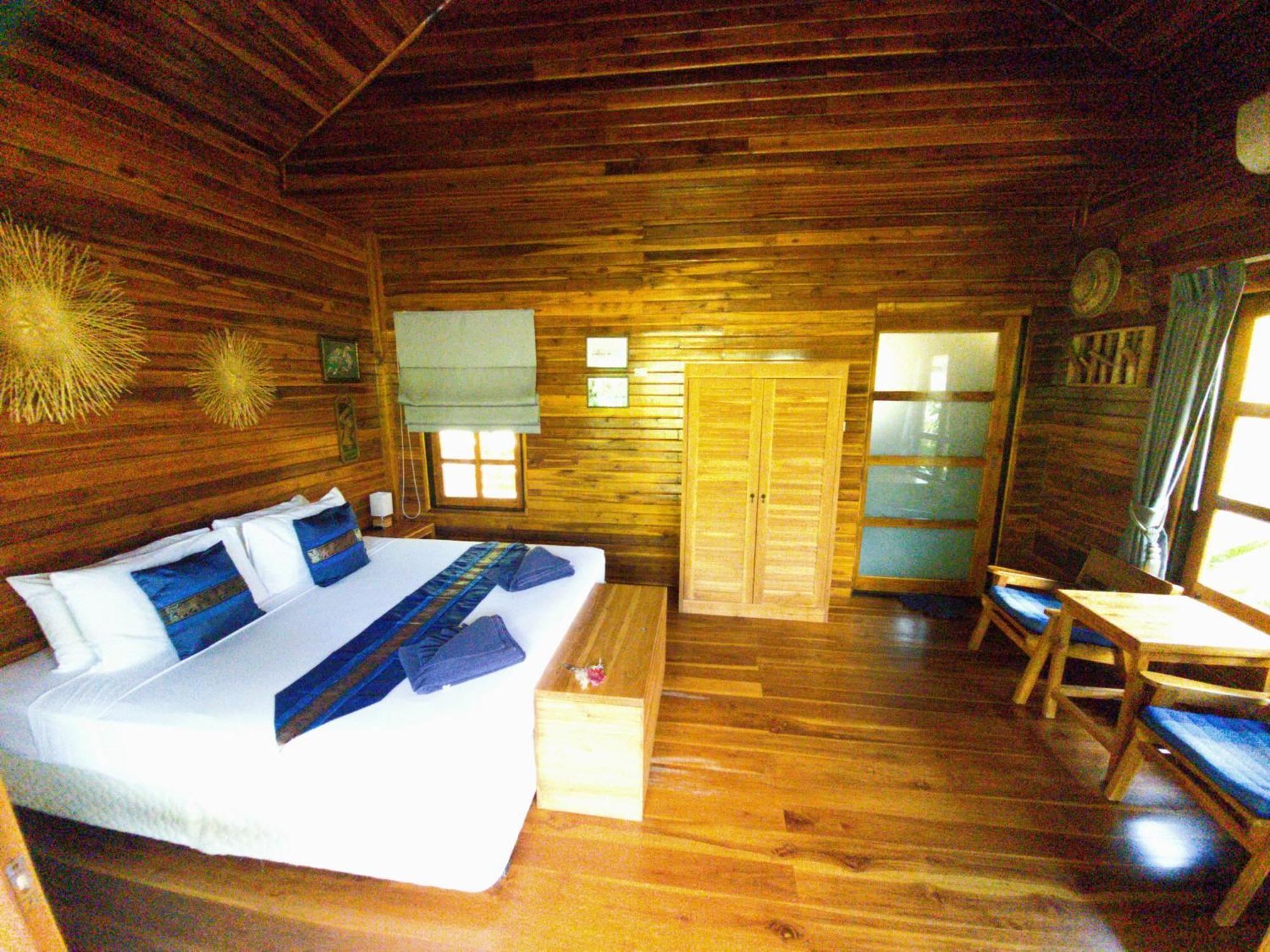 Bed and Breakfast Samui Blue Bird Mae Nam Habitación foto